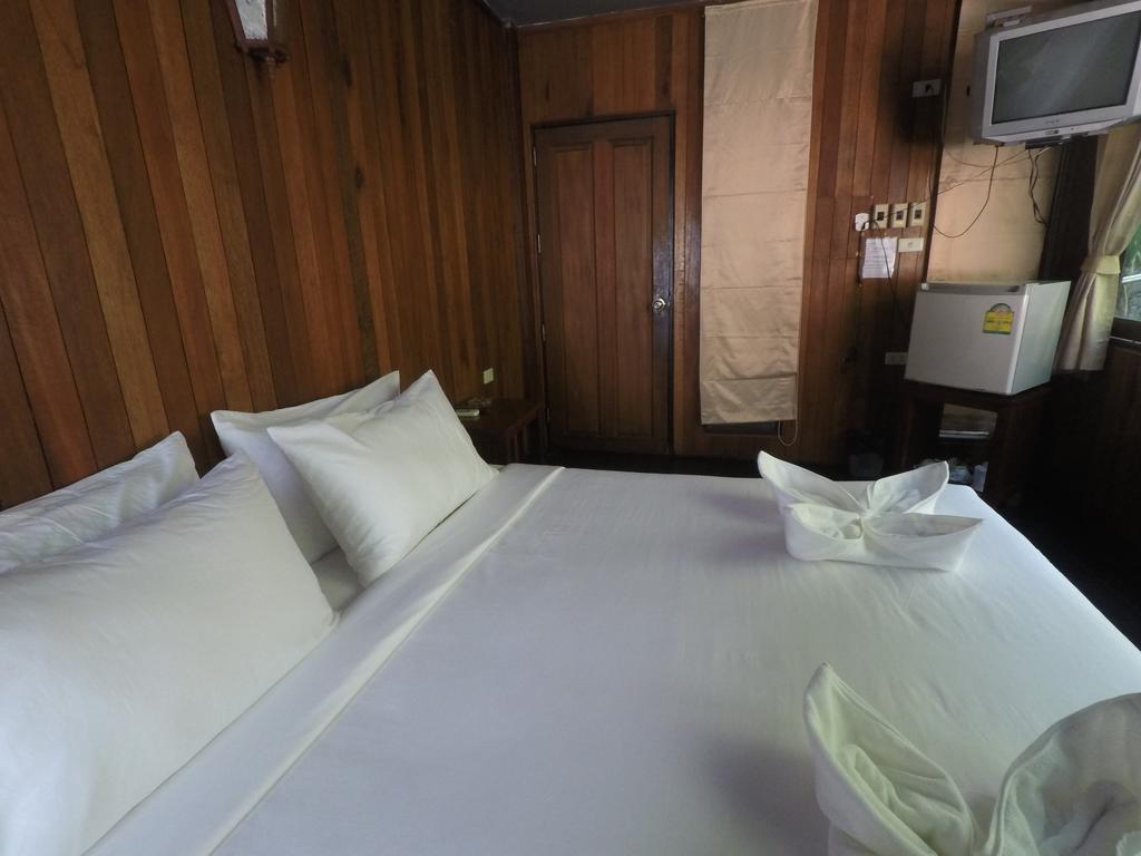 Ao Muong Beach Resort Тау Экстерьер фото